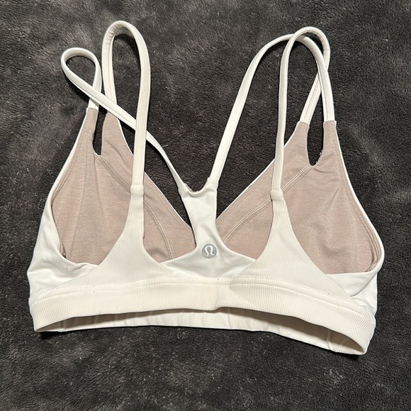 White lululemon bra 2 - Picture 2 of 4